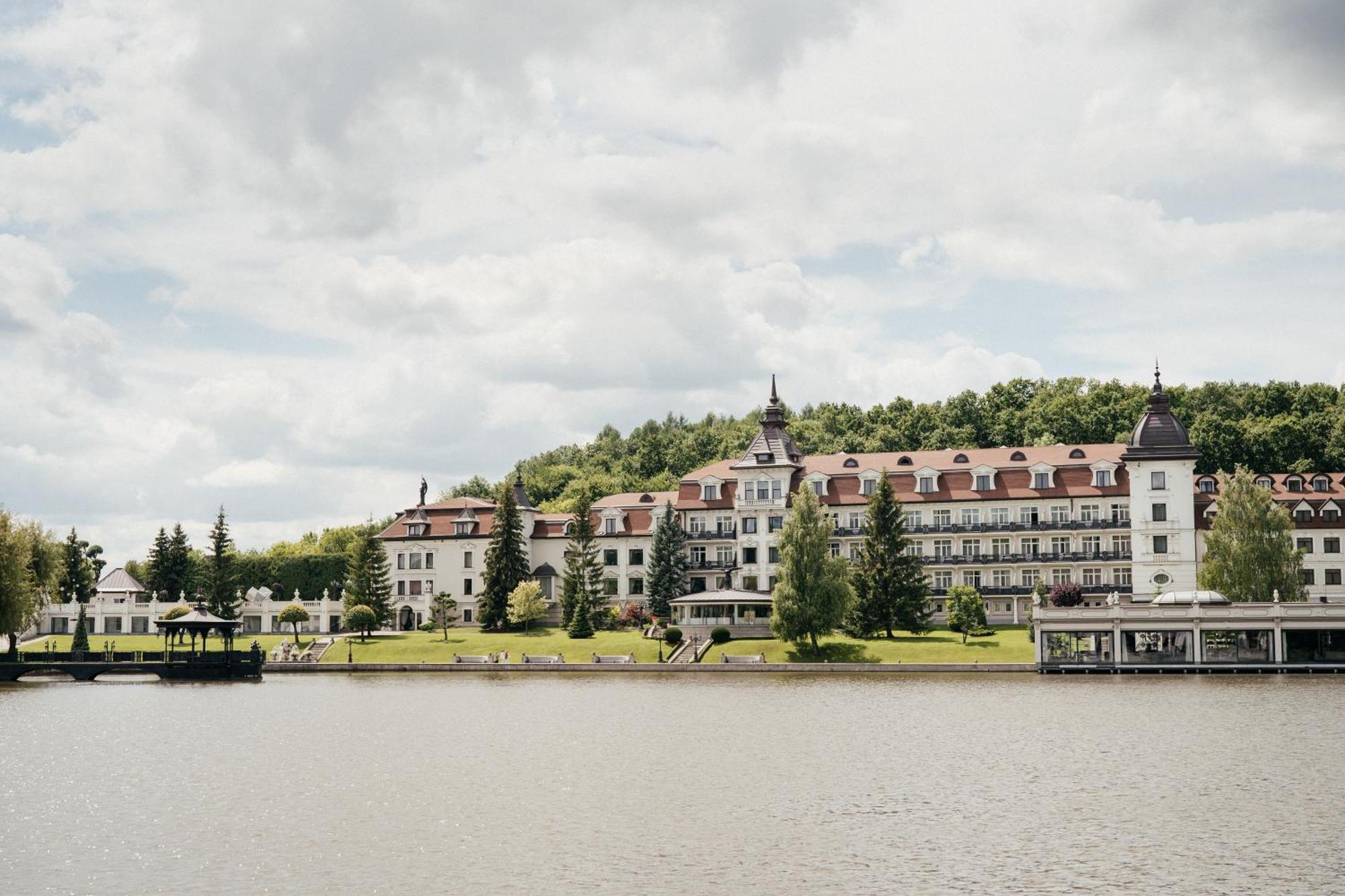 Edem Resort Medical & Spa Strelki  Bagian luar foto